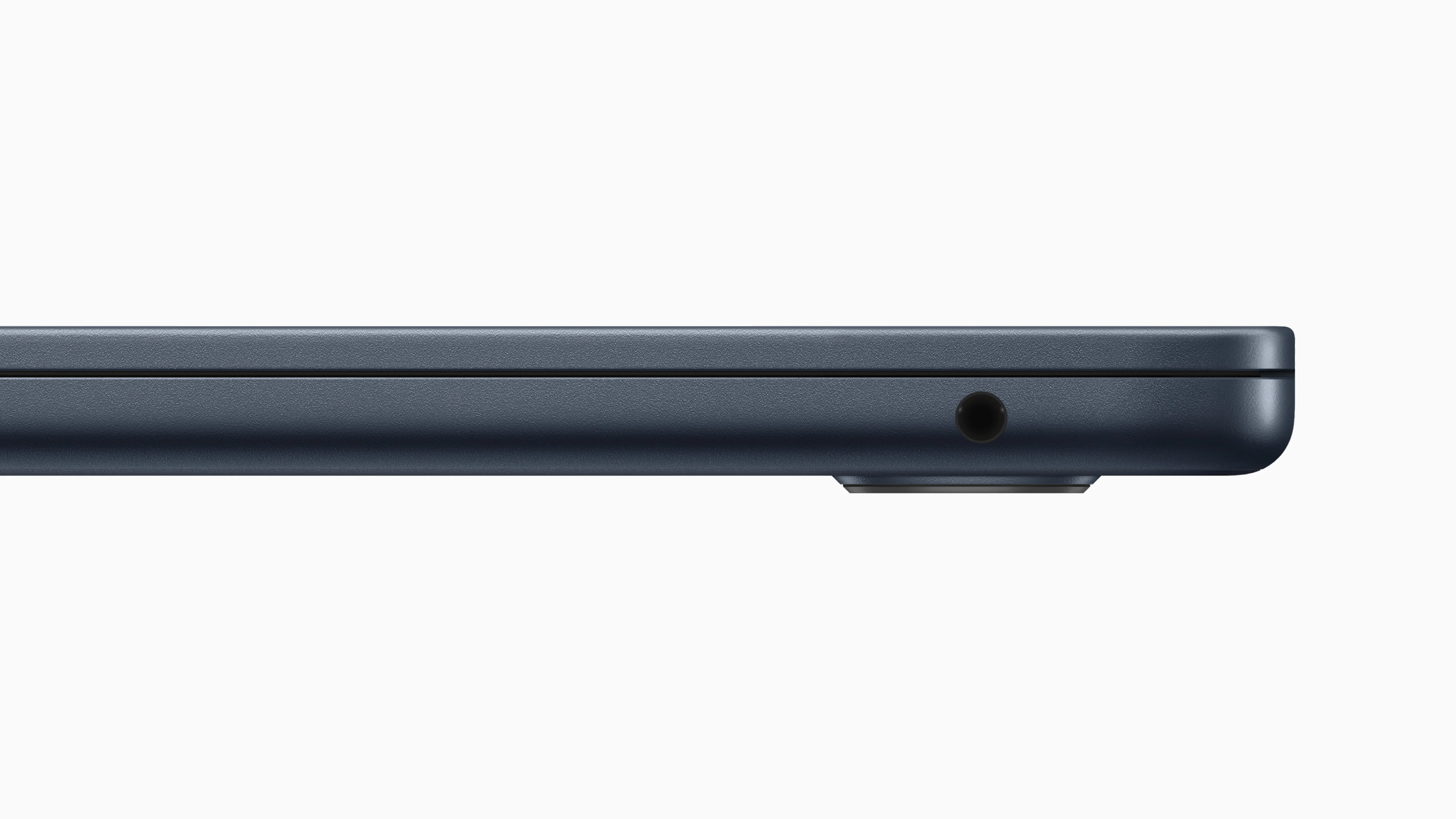 Аудиоразъём на 15-дюймовом MacBook Air M2