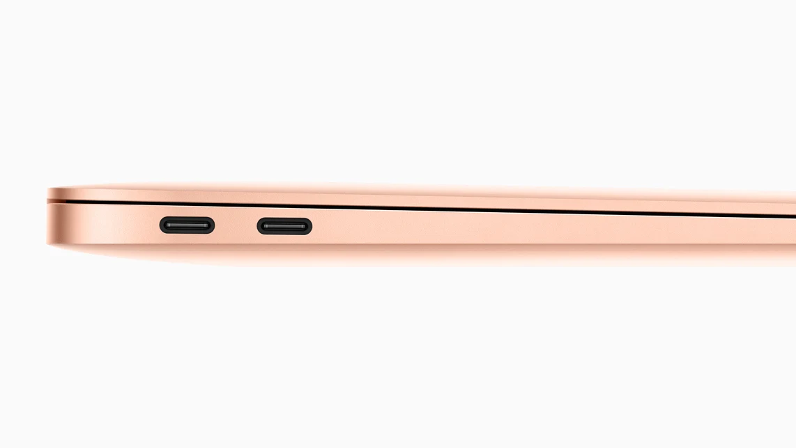 Боковая грань MacBook Air Retina 2018 года с двумя портами Thunderbolt 3